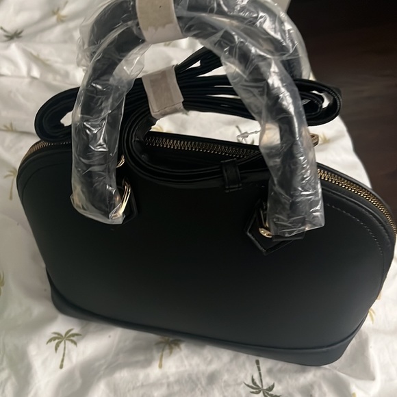 Purse - Picture 3 of 3